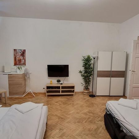Apartment Krakovska 20 Prag Eksteriør billede